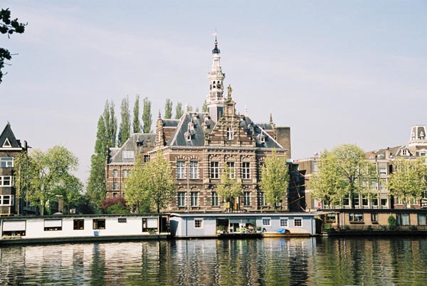 ams60-ams2003p152F1000005