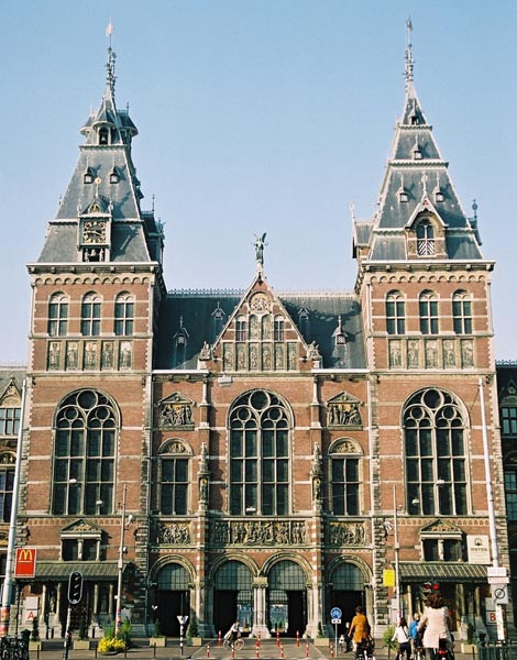 ams81-ams2003p169F1010033_