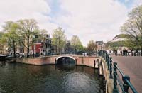 ams03-ams2003p109F1000031_