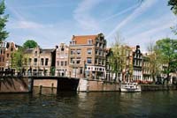 ams04-ams2003p145F1000025