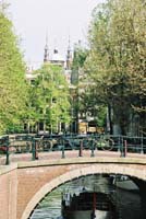 ams16-ams2003p147F1000032