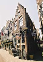 ams70-ams2003p132F1010005_