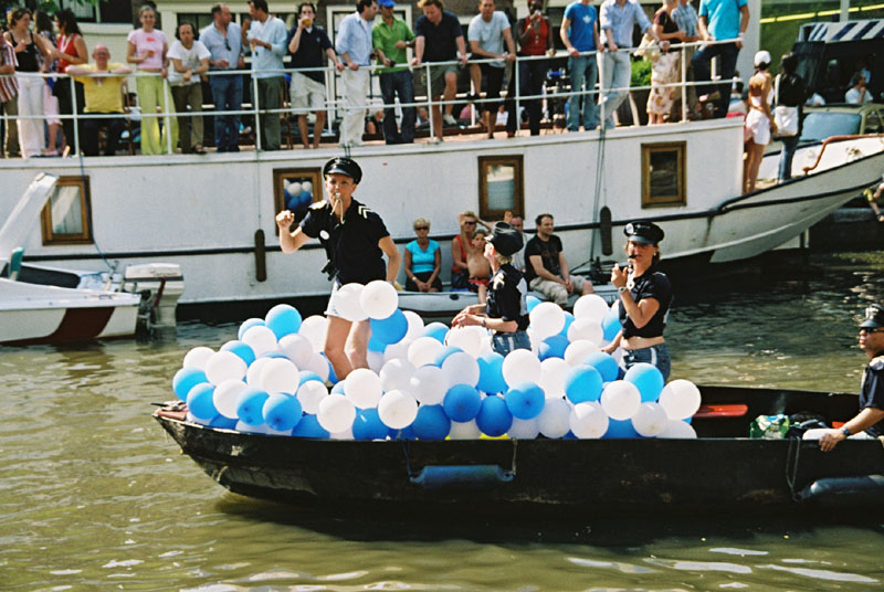 ams2004p128F1000015