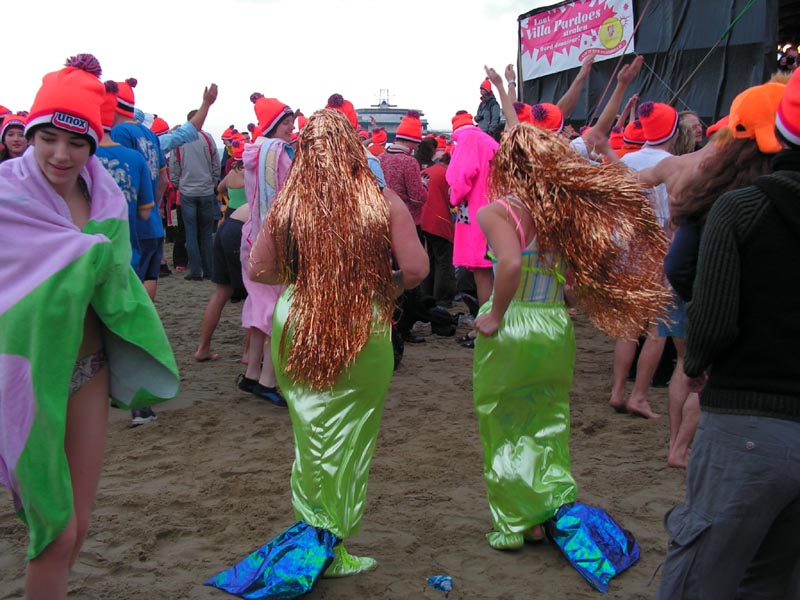 nieuwjaarsduik2005p117PICT0102