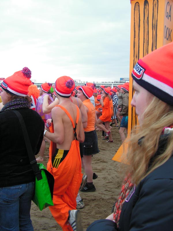 nieuwjaarsduik2005p118PICT0106