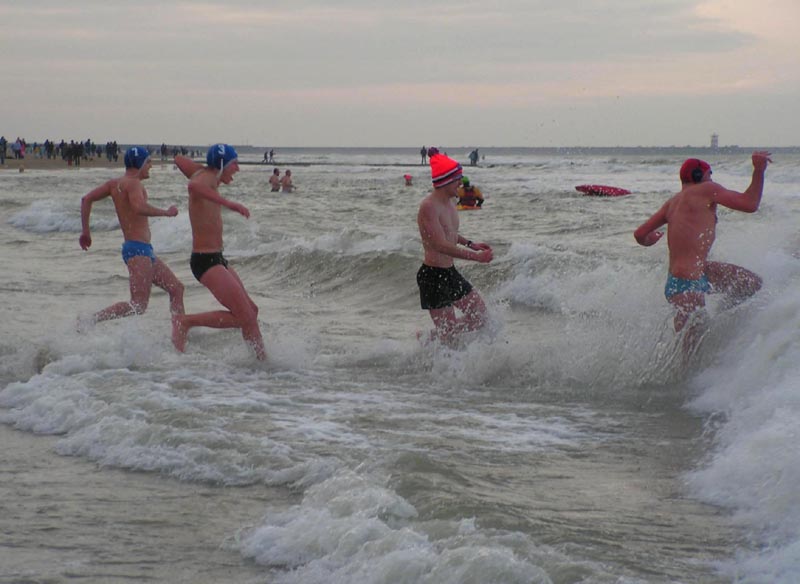 nieuwjaarsduik2005p126PICT0136