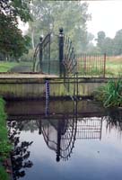 ses03-autumn2001p005vondelparkreflectionprint_