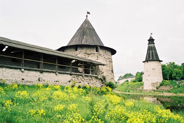 pskov109F1020020