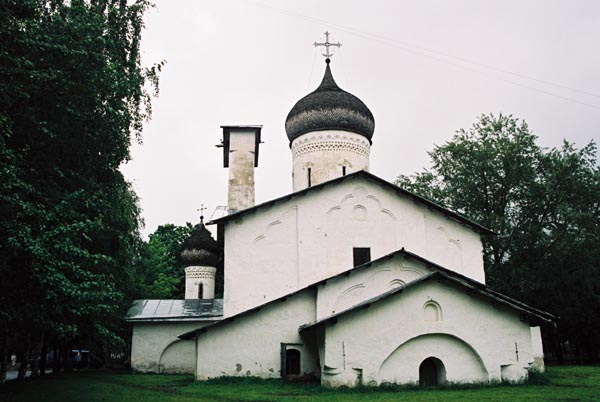 pskov122F1020010