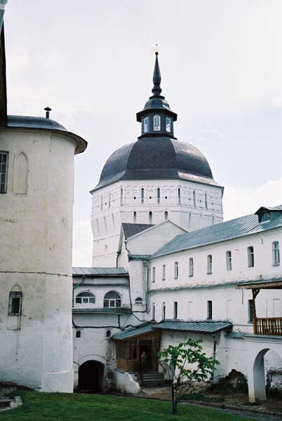 ru2004sergievposad127F1040011_