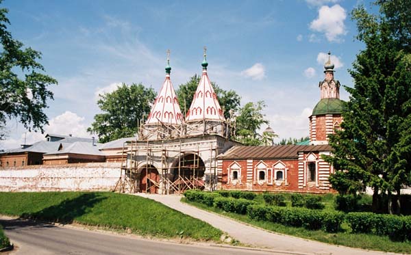 ru2004suzdal124F1060027_