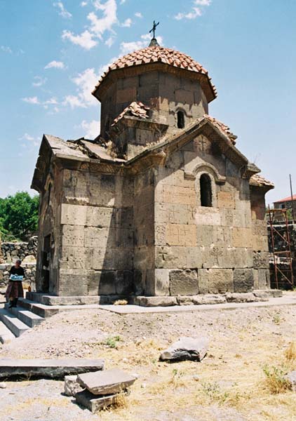 am2004ashtarak101F1020010_