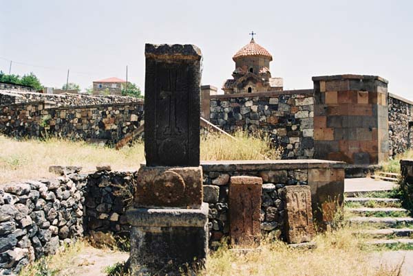 am2004ashtarak109F1020002_