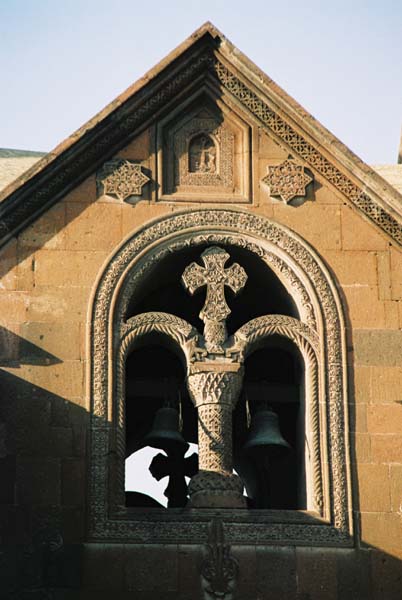 am2004echmiadzin118F1070008_