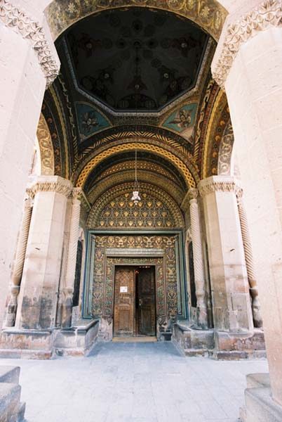 am2004echmiadzin120F1070015_