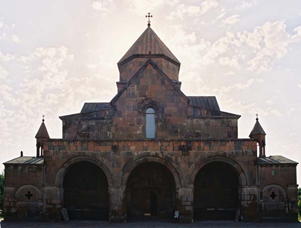 am2004echmiadzin161gajaneF1020032_