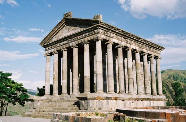 am2004garni102F1080036_