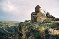 am2004hovhannavank106F1050021_