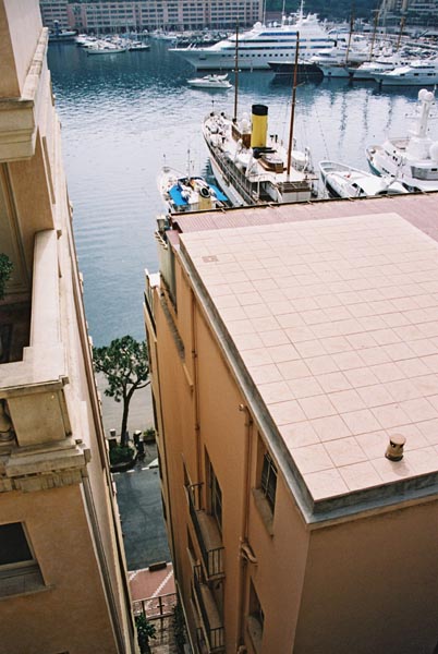 fr107montecarloF1020030