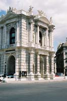 vienna143F1070030