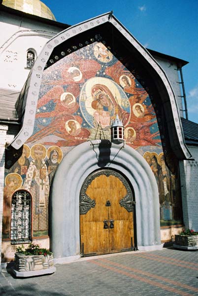 ua2004pochaev120F1050019